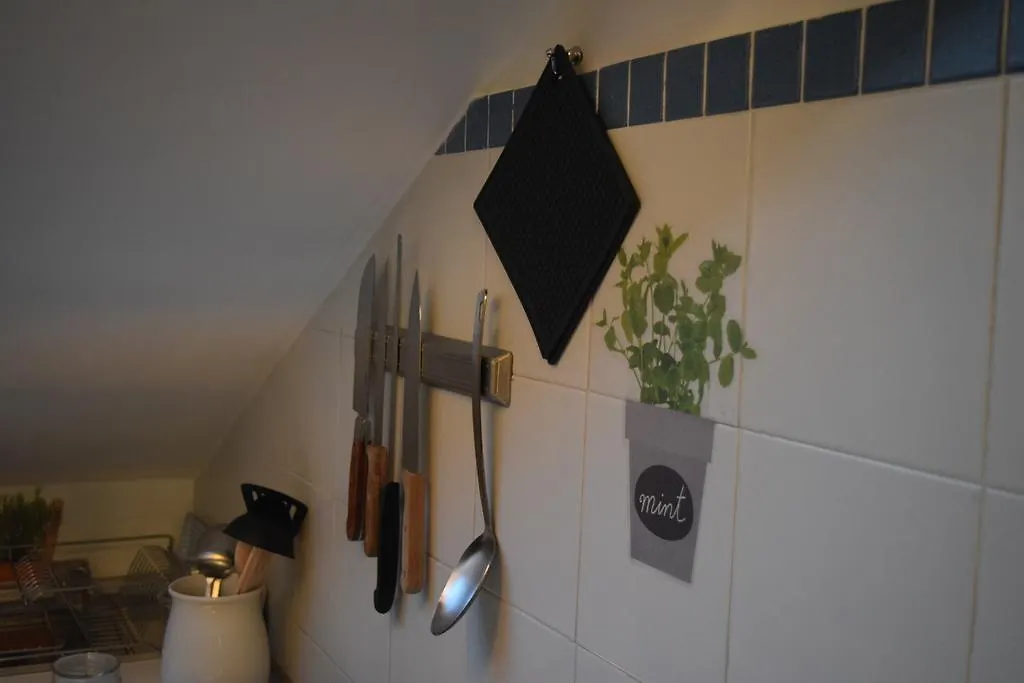 Le Petite Resort B&B Roma 0*,  Italia